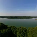 Mazurskie Wzgorze Nad Jeziorem Isag *