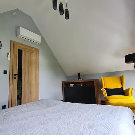 Mazurskie Wzgorze Nad Jeziorem Isag Holiday home *