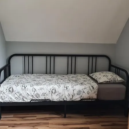 Mazurskie Wzgórze Nad Jeziorem Isąg *